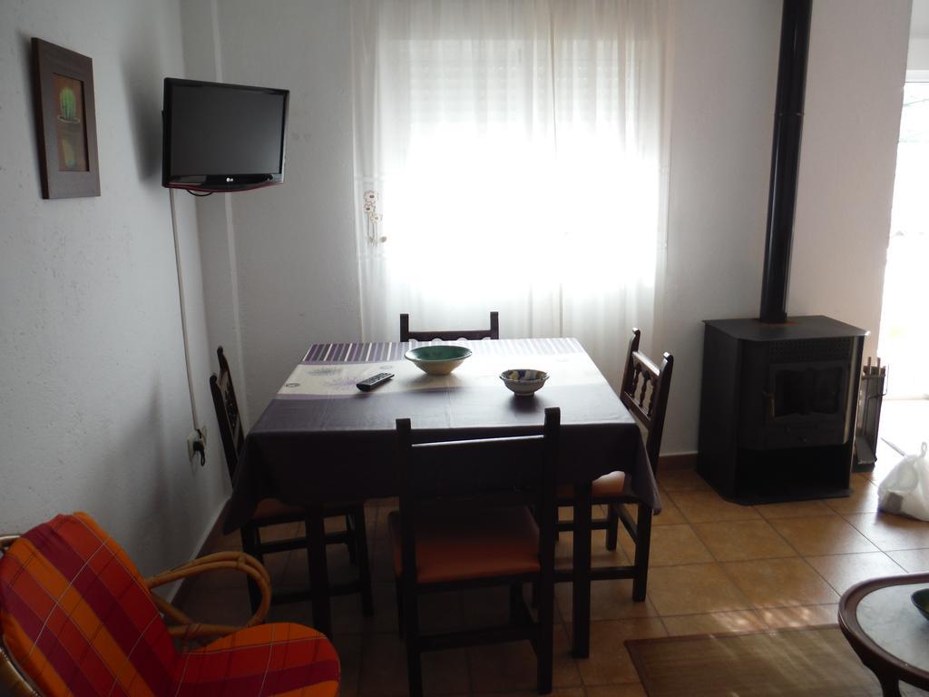 Casas Maria Carmona Villa El Pozo de los Frailes Luaran gambar