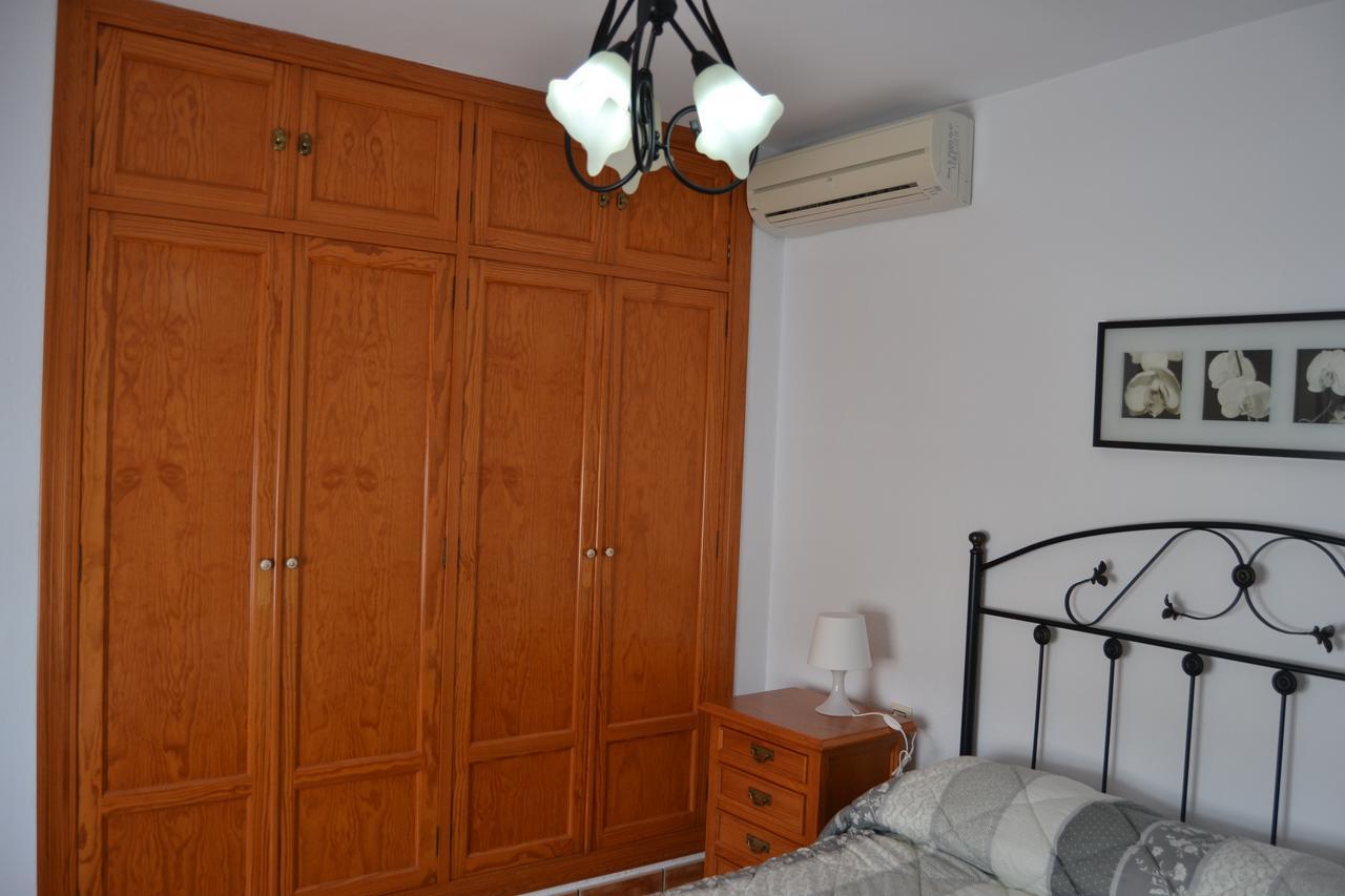 Casas Maria Carmona Villa El Pozo de los Frailes Luaran gambar