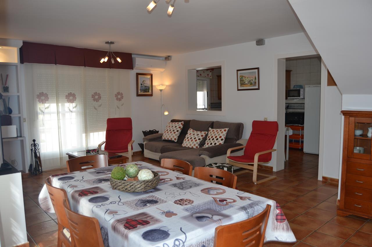 Casas Maria Carmona Villa El Pozo de los Frailes Luaran gambar